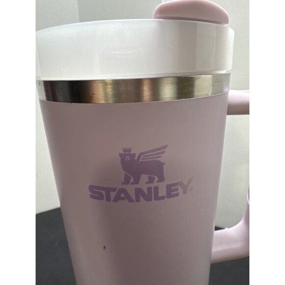 Stanley 40 Oz Quencher H2.0 Flowstate Lavender Tumbler With Handle & Straw - Picture 2 of 11